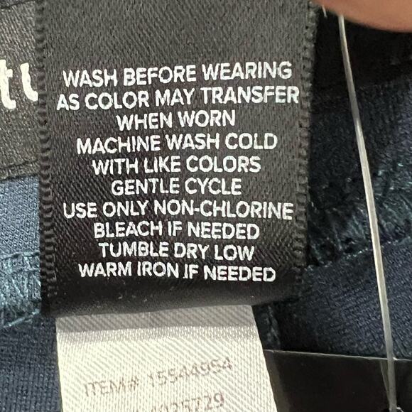 Torrid Studio Pants Women 5X TALL Blue Luxe Ponte Pull On Relaxed Taper Comfort - Picture 15 of 16